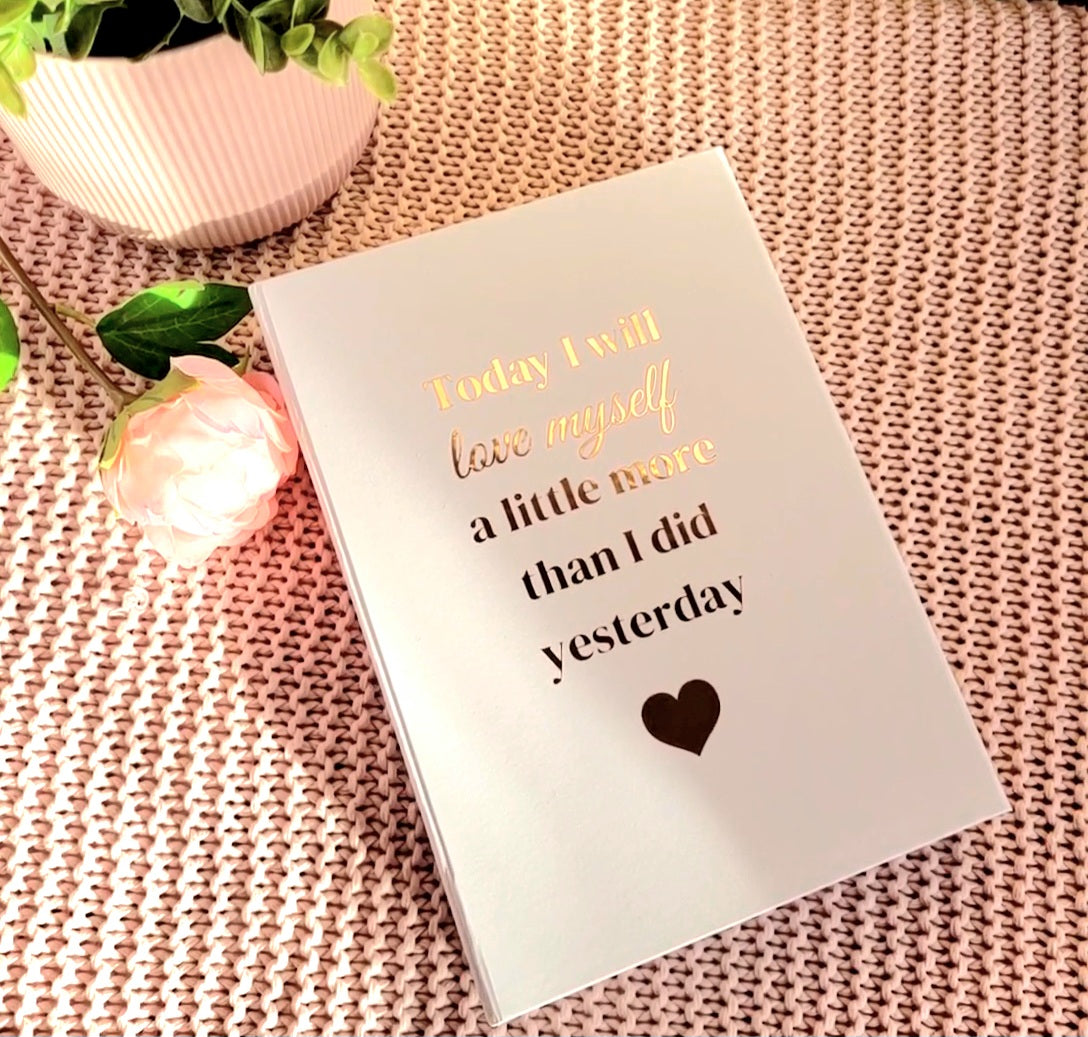 Self-Love_Gift_Set - book box with affirmation "Today I will love myself a little more than I did yesterday"